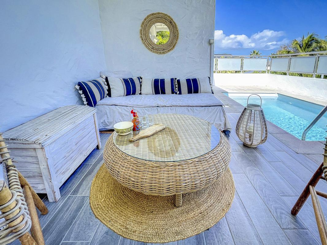 Villa 6 personnes à Baie Orientale-salon exterieur-7